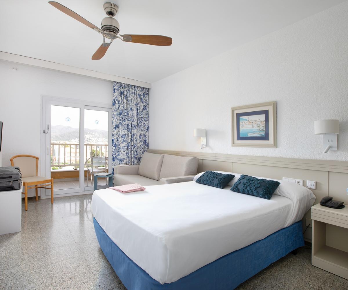 Prestige Goya Park 3*